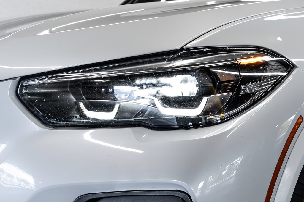 Used 2023 BMW X5 sDrive40i w/ Premium Package RWD image 9