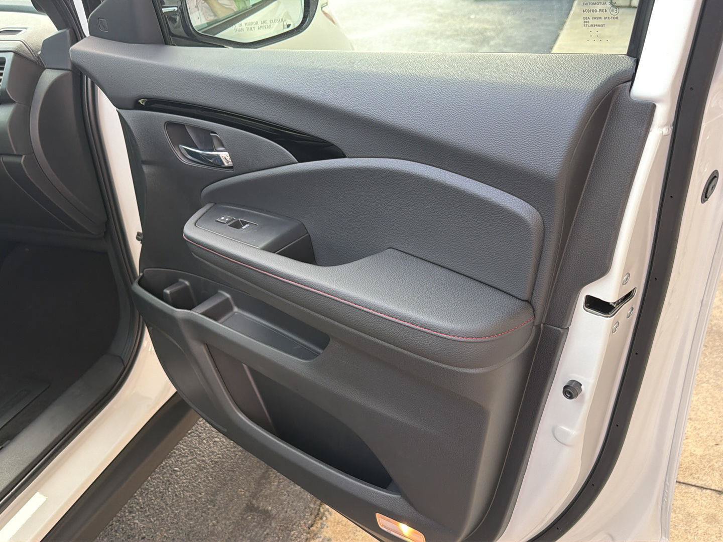 New 2026 Honda Ridgeline Black Edition image 15