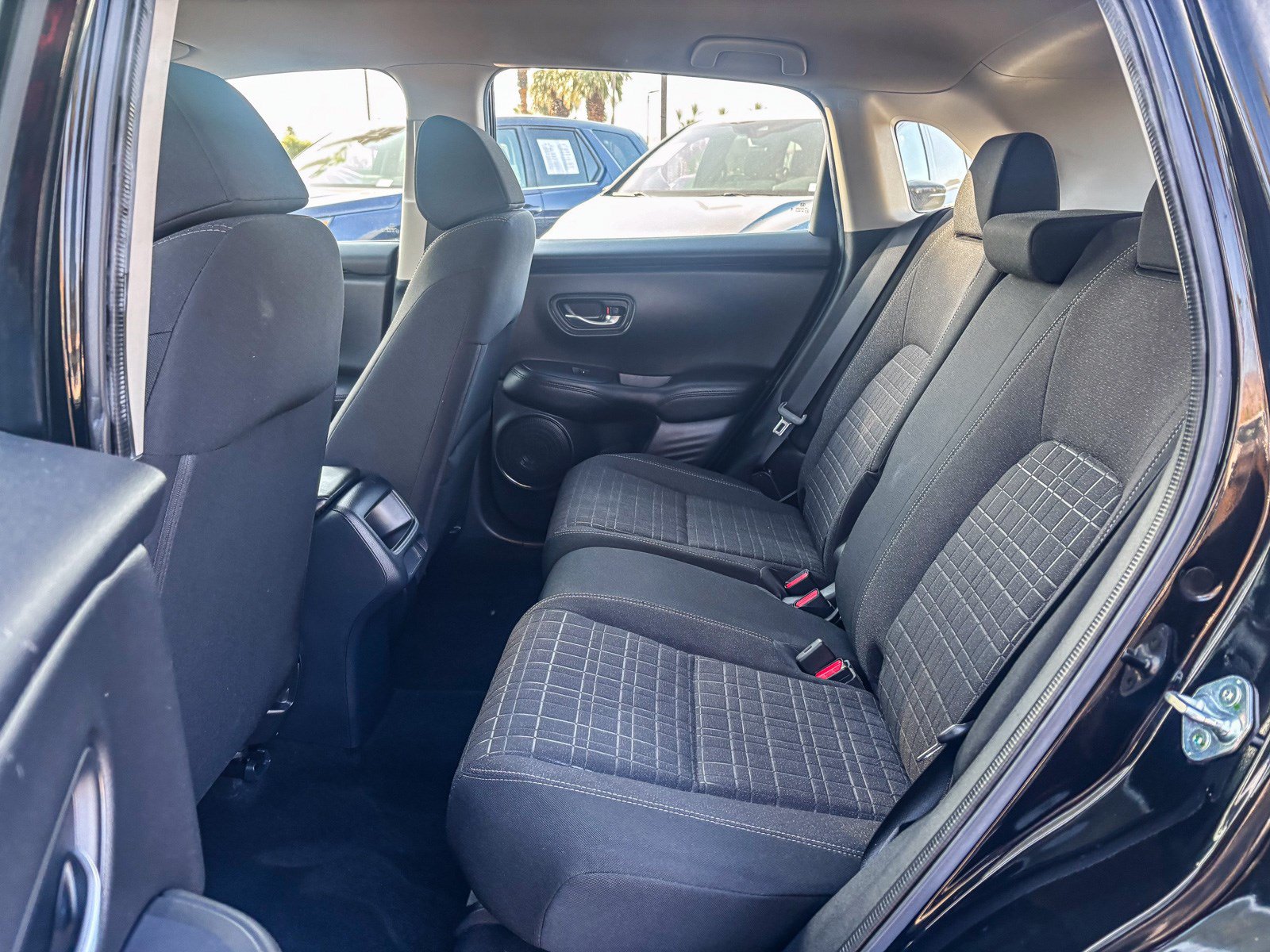 Certified 2024 Honda HR-V LX image 21