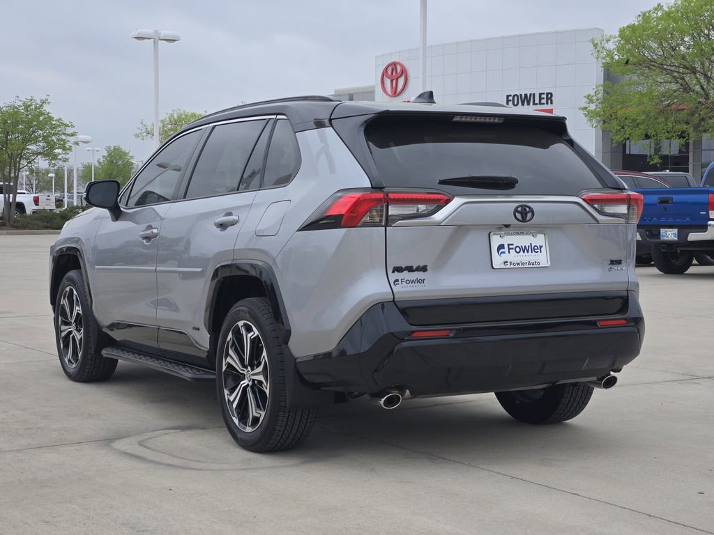 Certified 2025 Toyota RAV4 XSE image 5