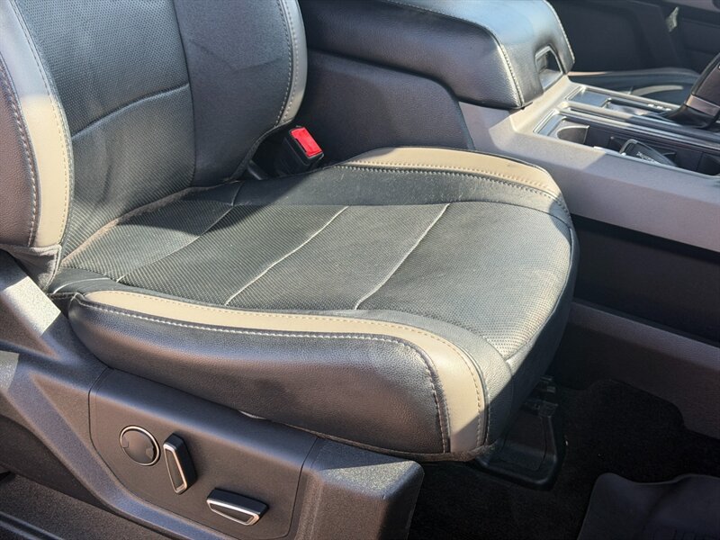 Used 2018 Ford F150 Raptor w/ Equipment Group 802A Luxury AWD/4WD image 36