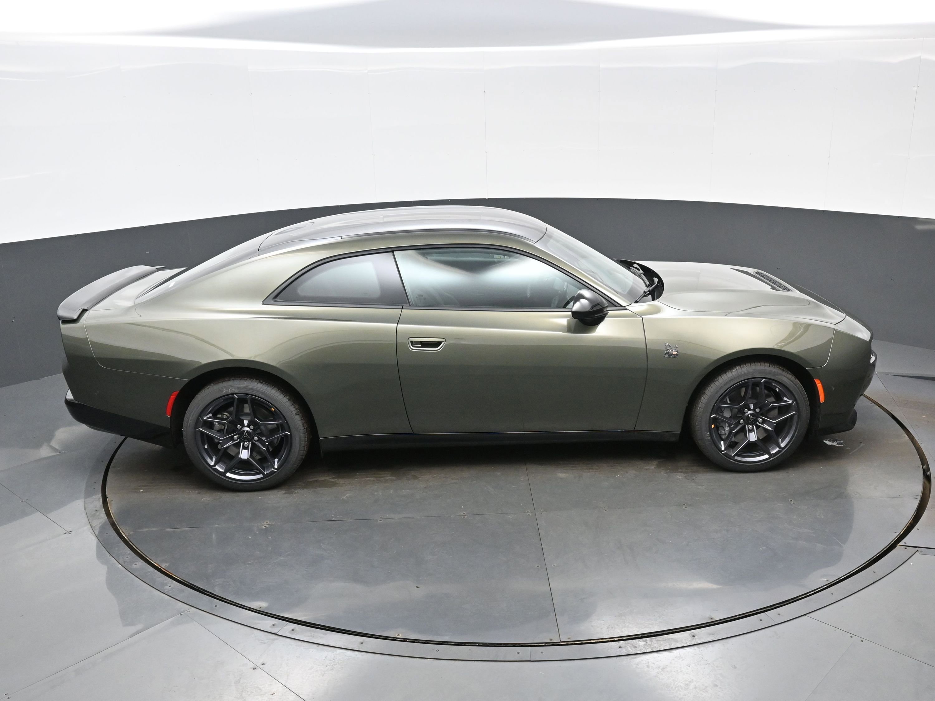 New 2026 Dodge Charger Scat Pack w/ Blacktop Package AWD/4WD image 23