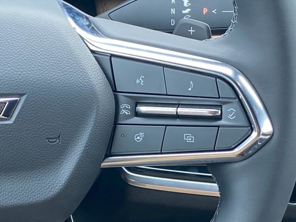 New 2026 Chevrolet Equinox ACTIV w/ Safety and Technology Package image 9