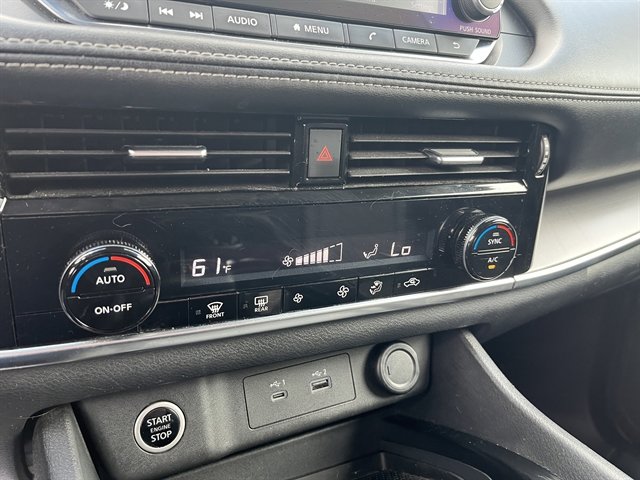 Used 2021 Nissan Rogue SV AWD/4WD image 28