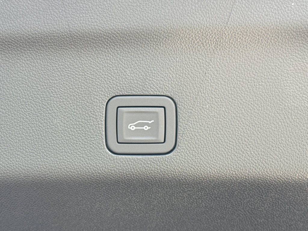 New 2026 GMC Yukon AT4 Ultimate AWD/4WD image 34