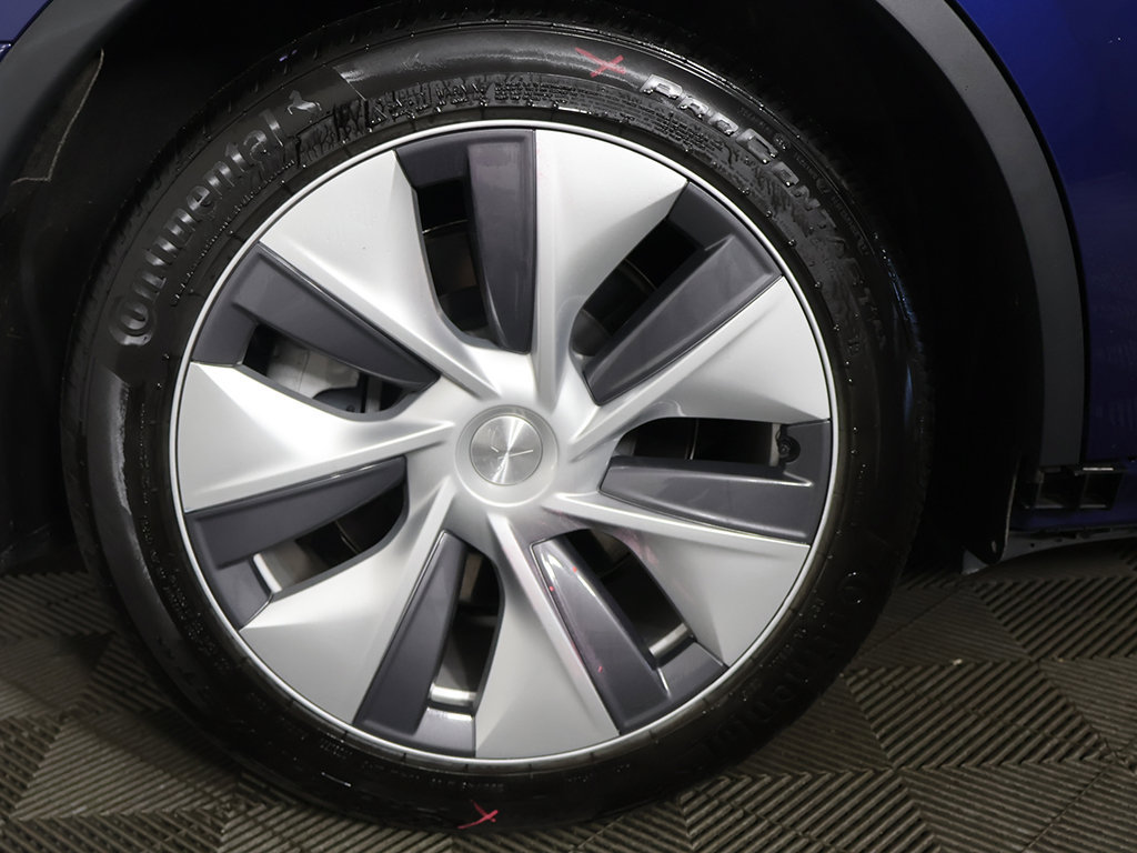 Used 2023 Tesla Model Y Long Range AWD/4WD image 26