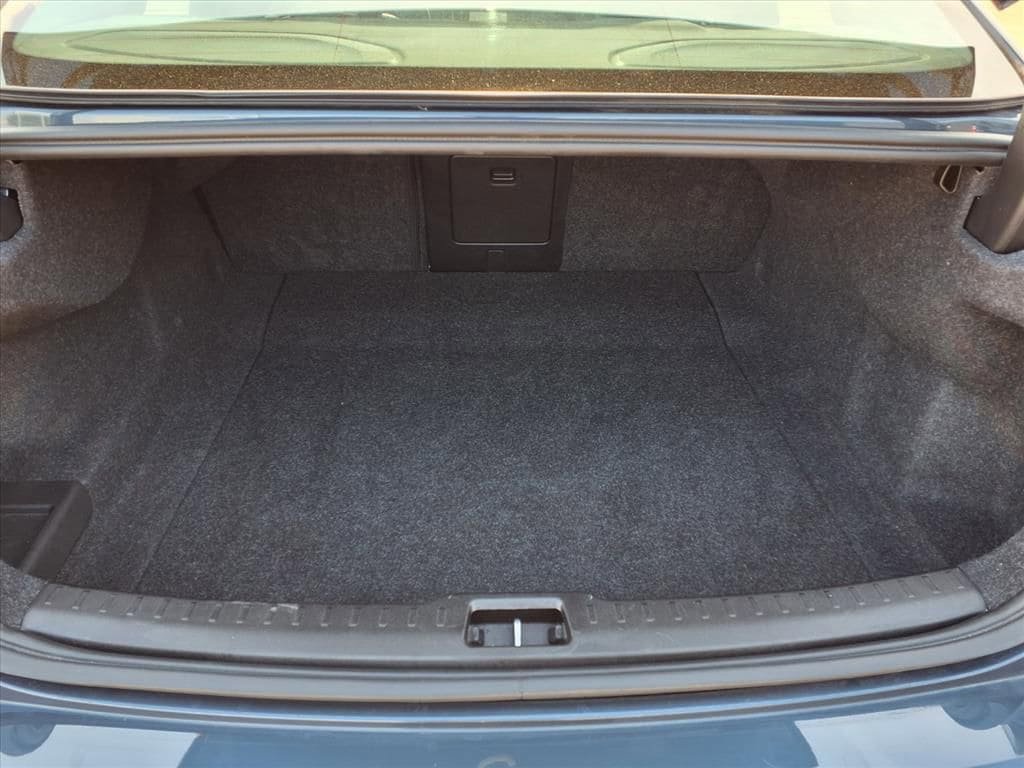 Used 2024 Volvo S60 B5 Core FWD image 13