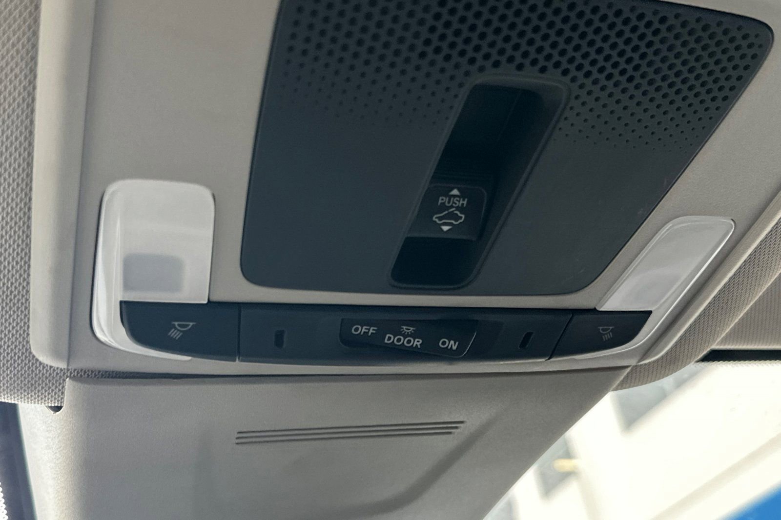 Used 2023 Honda CR-V EX-L image 34