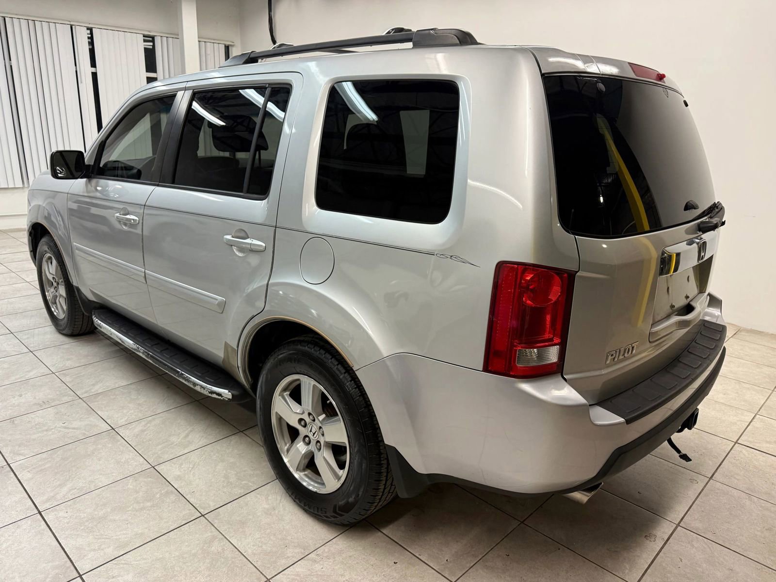 Used 2009 Honda Pilot EX-L image 7