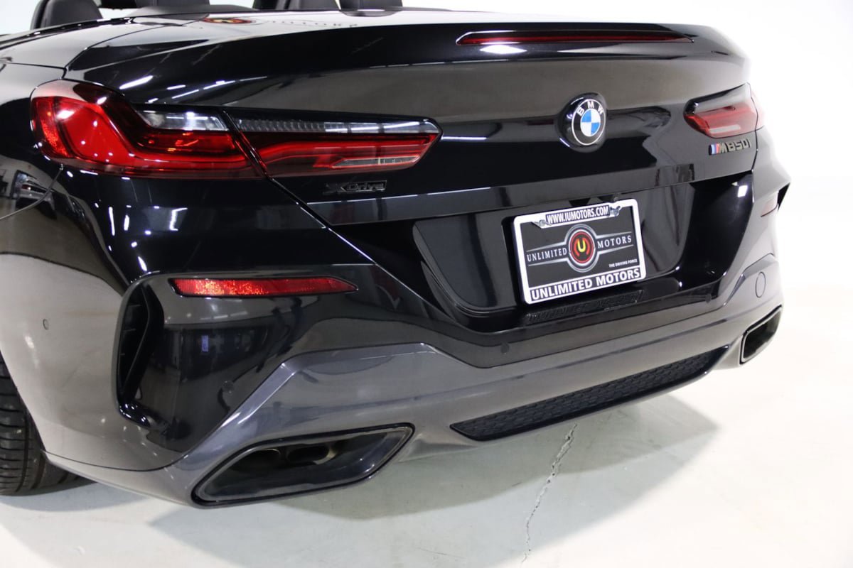 Used 2021 BMW M850i xDrive Convertible image 65