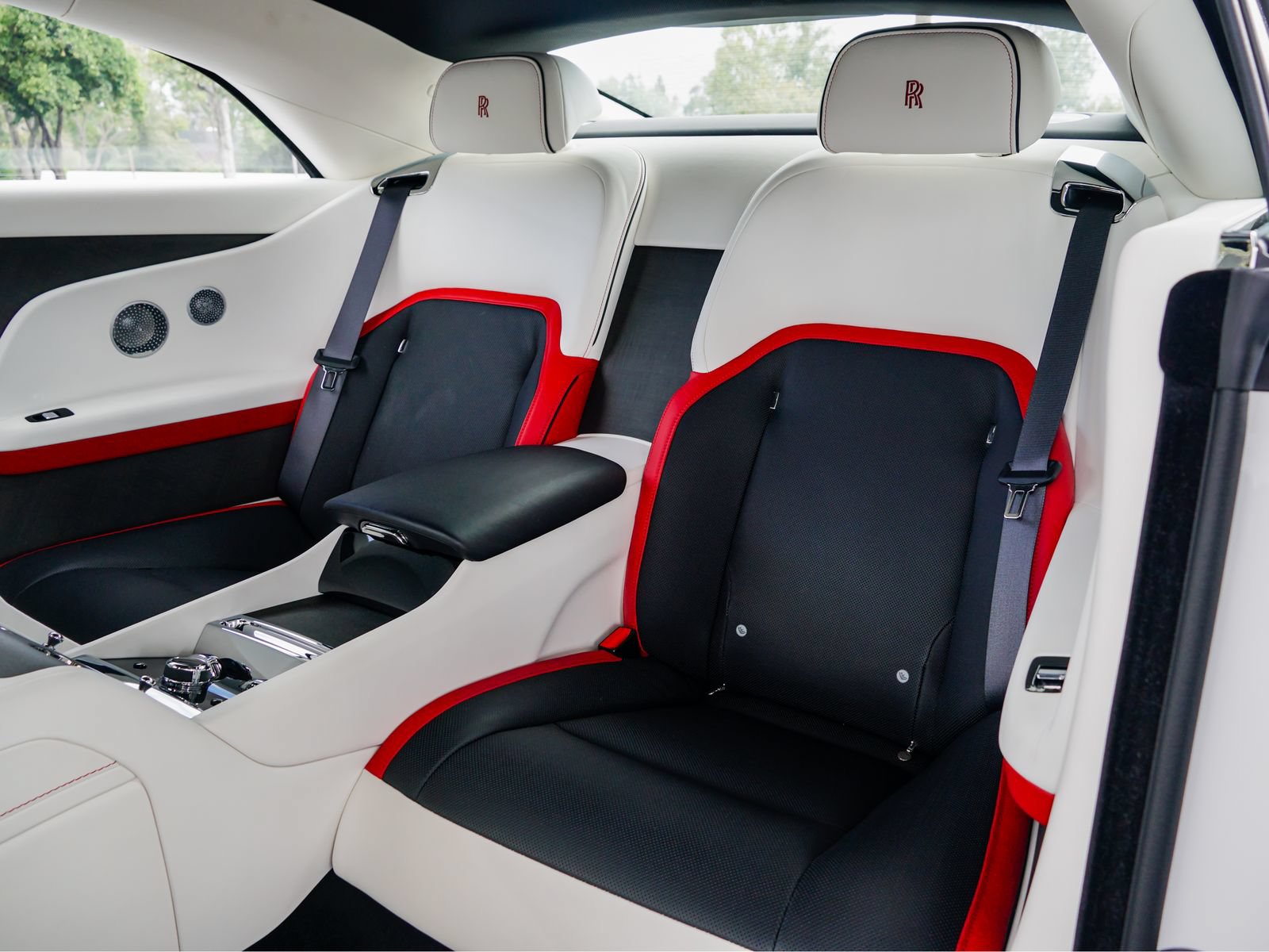 Certified 2024 Rolls-Royce Spectre w/ Spectre Launch Package AWD/4WD image 25