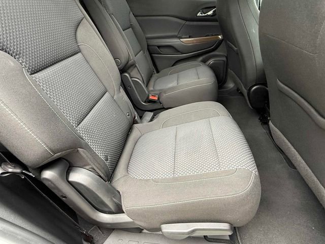 Used 2021 GMC Acadia SLE w/ Driver Convenience Package image 16