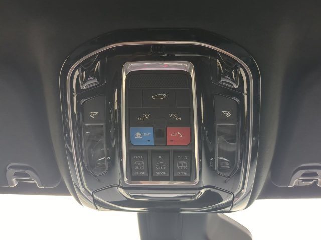 New 2026 Jeep Grand Wagoneer Summit AWD/4WD image 25