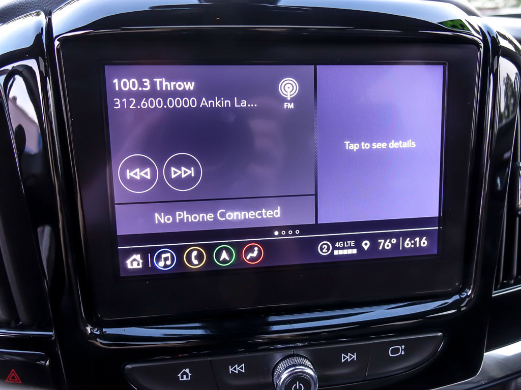 Used 2023 Chevrolet Traverse RS w/ LPO, Floor Liner Package AWD/4WD image 21