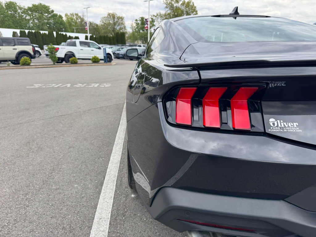 Used 2024 Ford Mustang GT Premium RWD image 8