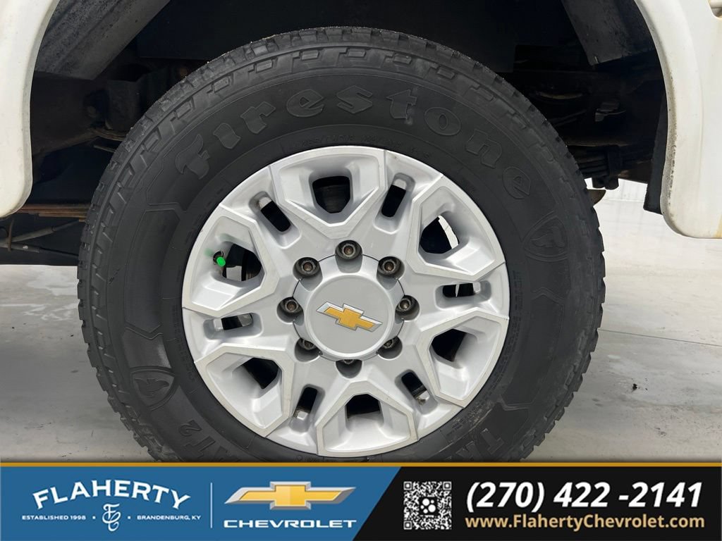 Used 2015 Chevrolet Silverado 3500 W/T RWD image 15