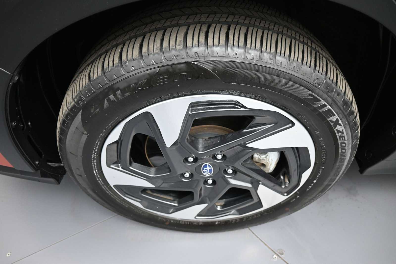 Used 2024 Subaru Crosstrek 2.5i Limited AWD/4WD image 14
