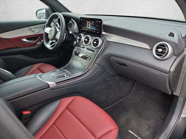 Used 2021 Mercedes-Benz GLC 300 image 21