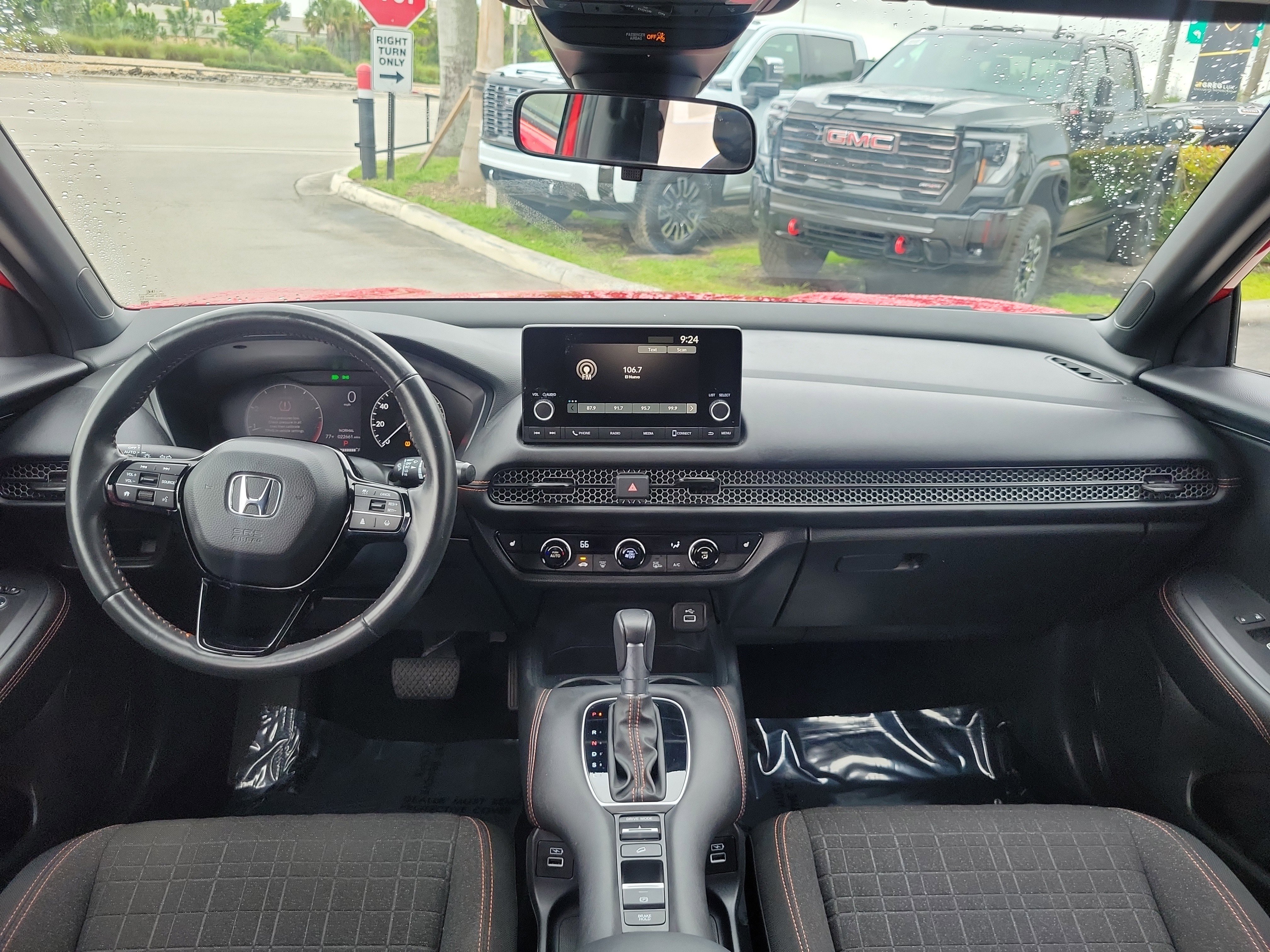 Used 2023 Honda HR-V Sport image 15