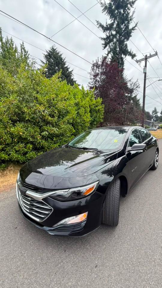 Used 2020 Chevrolet Malibu LT FWD image 17