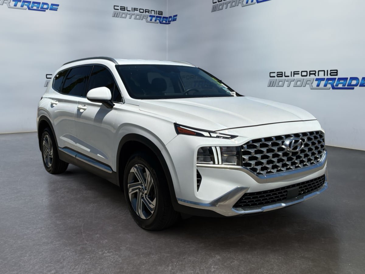 Used 2021 Hyundai Santa Fe SEL FWD image 3