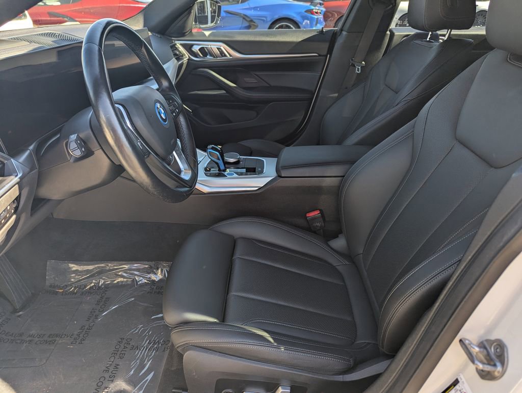Used 2022 BMW i4 eDrive40 w/ Premium Package image 15