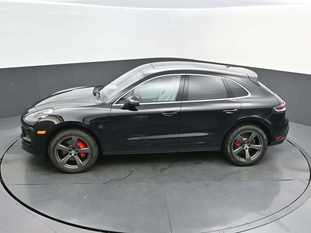 Used 2025 Porsche Macan S AWD/4WD image 25