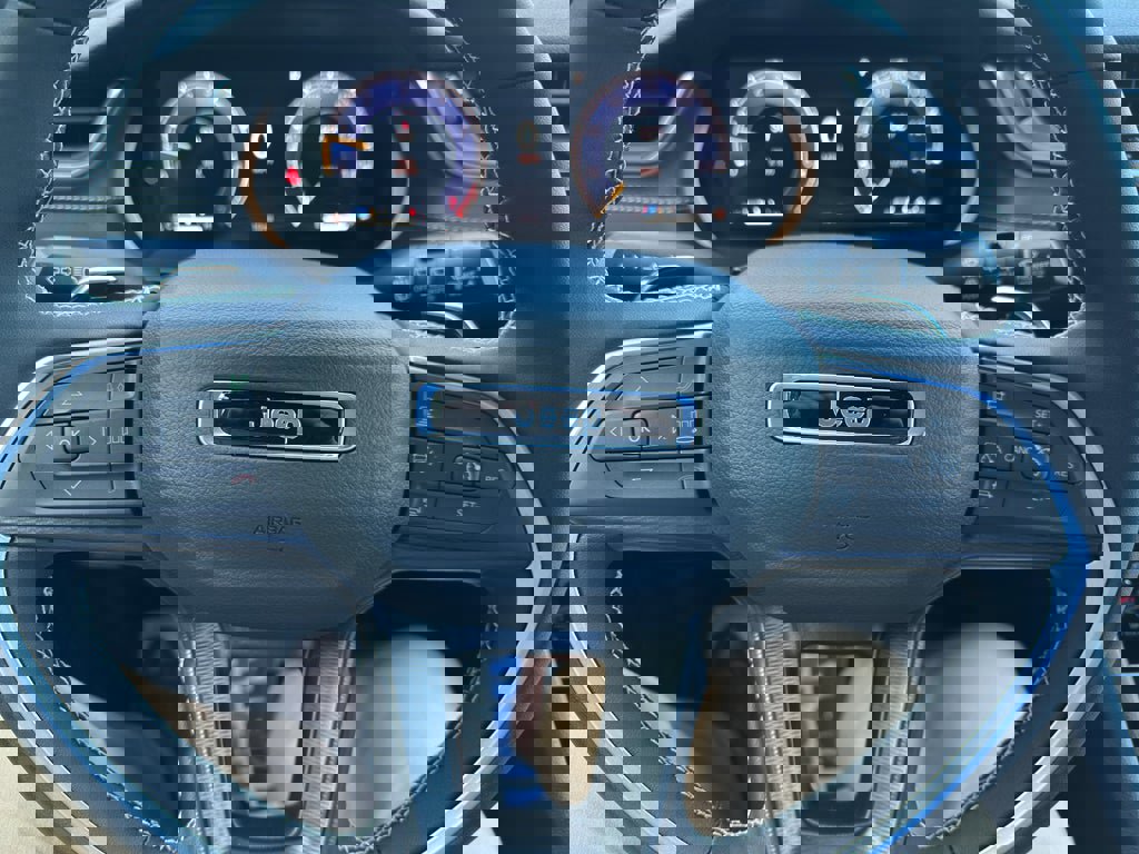 New 2025 Jeep Grand Cherokee L Altitude image 13