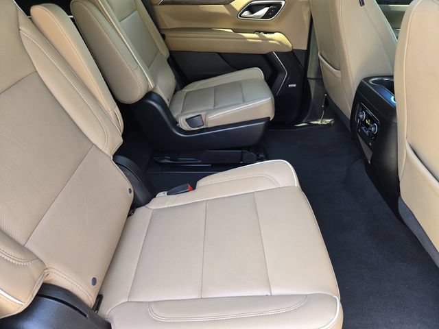 Used 2022 Chevrolet Tahoe Premier AWD/4WD image 32