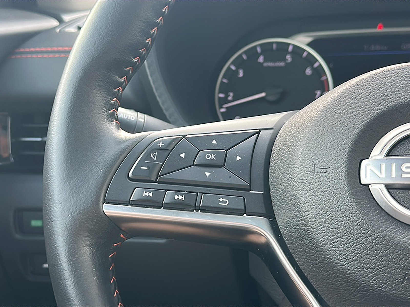 Certified 2024 Nissan Sentra SR w/ SR Premium Package image 29