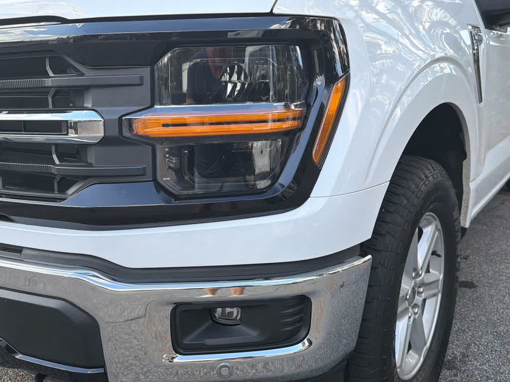 Used 2026 Ford F150 XLT w/ Equipment Group 302A MID AWD/4WD image 4
