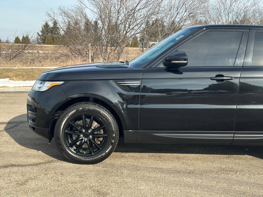 Used 2015 Land Rover Range Rover Sport HSE AWD/4WD image 4