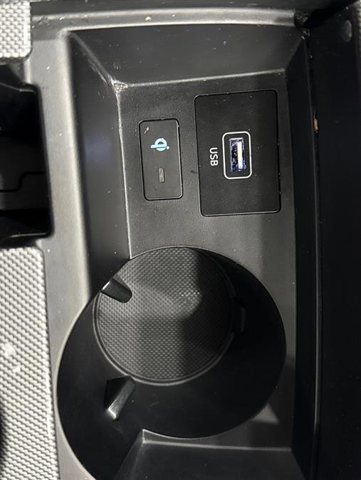 Used 2023 Hyundai Santa Fe SEL image 52