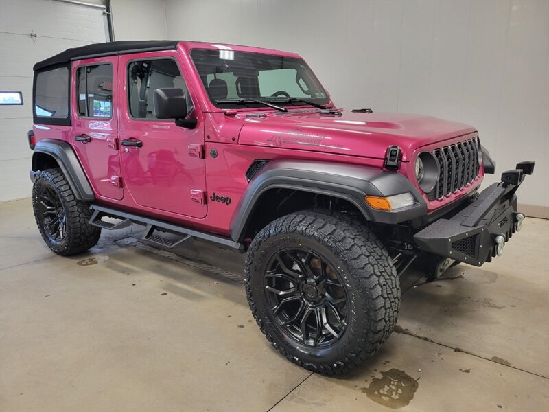 Used 2024 Jeep Wrangler Unlimited Sport AWD/4WD image 13