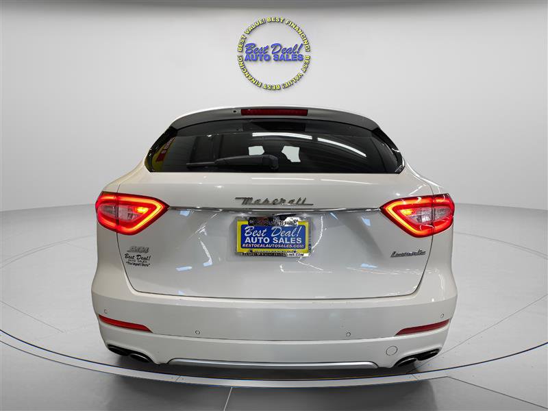 Used 2019 Maserati Levante S GranLusso image 6