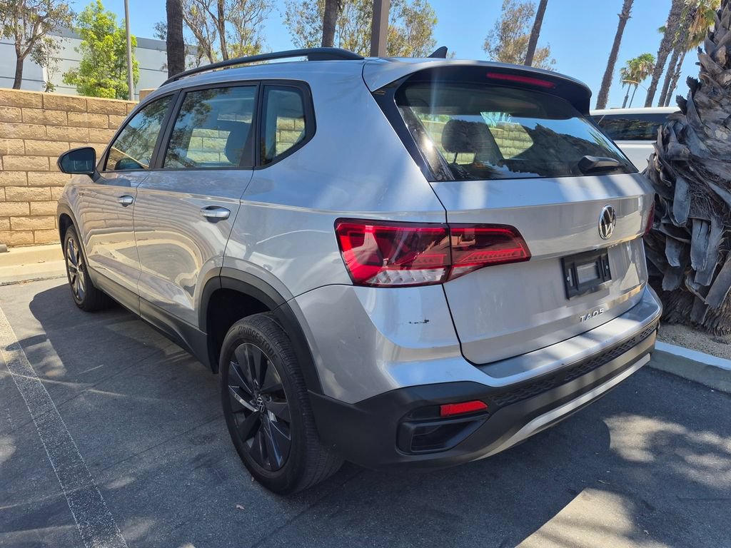 Used 2022 Volkswagen Taos S FWD image 4