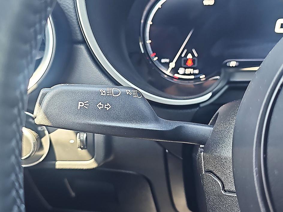 Used 2024 Alfa Romeo Stelvio Ti w/ Active Assist Plus Package image 22