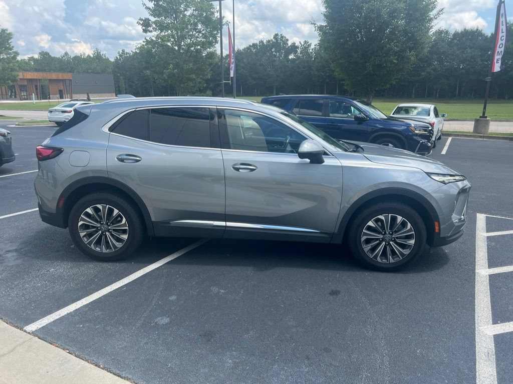 Used 2024 Buick Envision Preferred AWD/4WD image 5