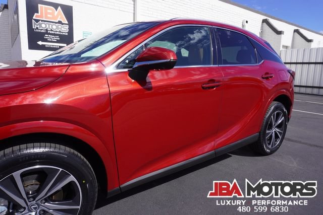 Used 2024 Lexus RX 350h w/ Convenience Package AWD/4WD image 40
