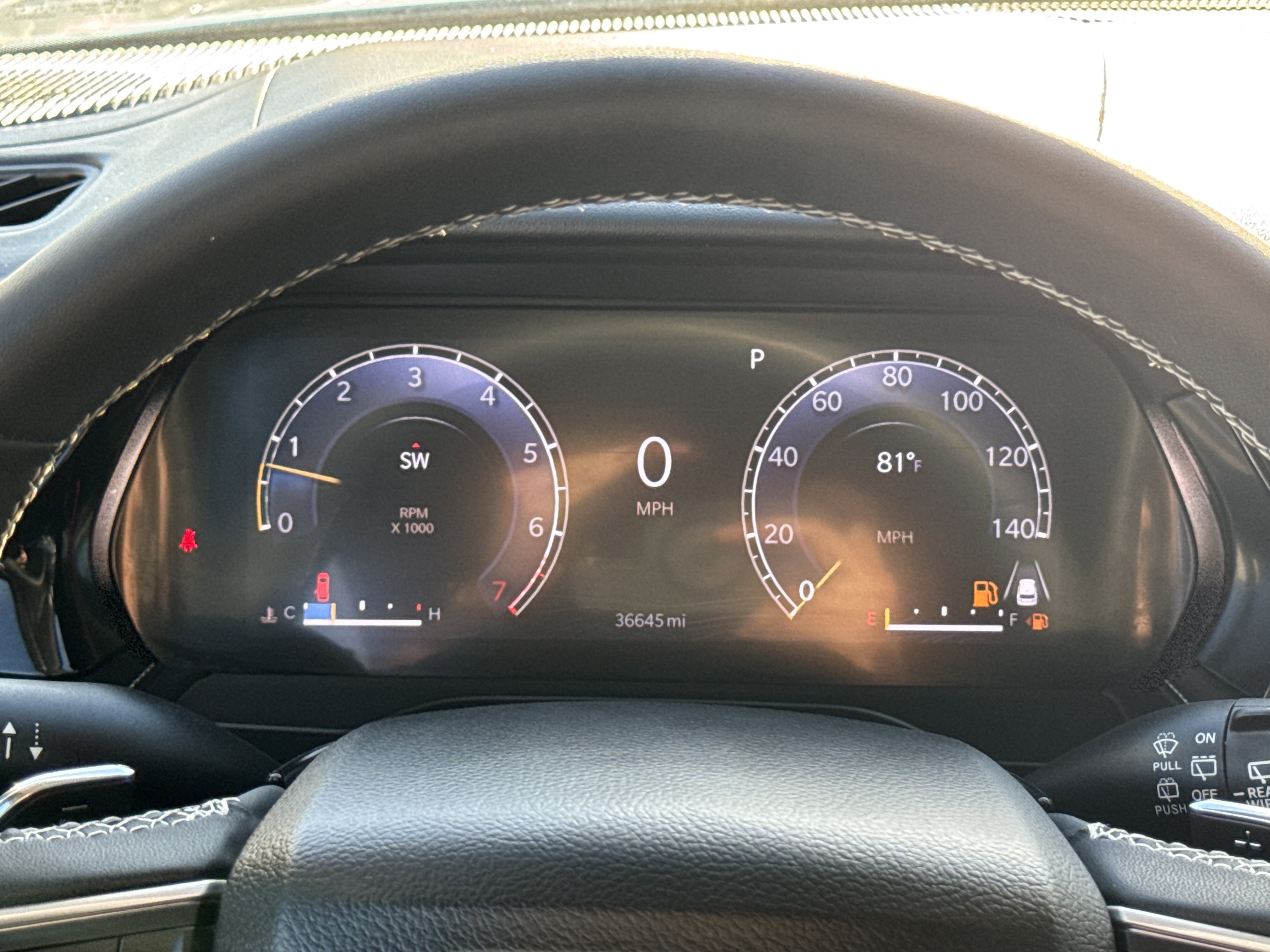 Used 2023 Jeep Grand Cherokee L Limited w/ Luxury Tech Group II image 16