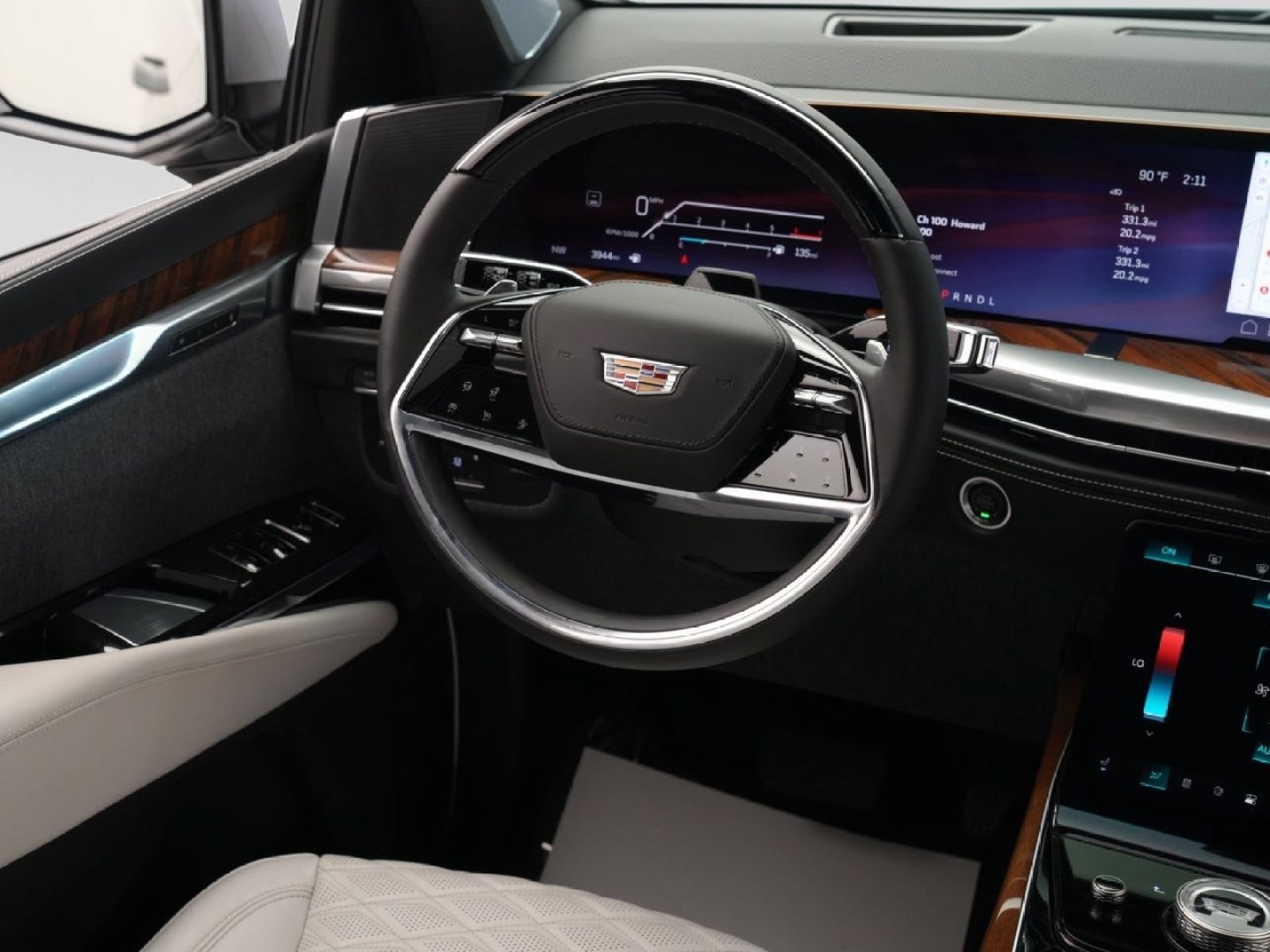 Used 2026 Cadillac Escalade Platinum Sport w/ LPO, ONYX Package AWD/4WD image 26