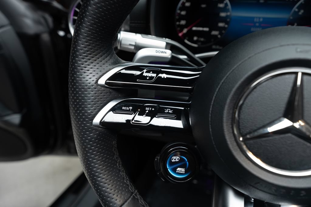 Used 2023 Mercedes-Benz SL 43 AMG image 28