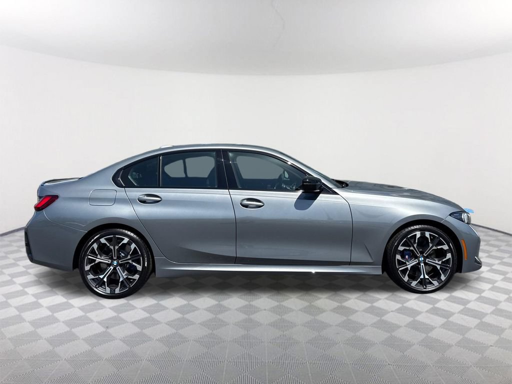 New 2026 BMW 330i Sedan w/ M Sport Package RWD image 3
