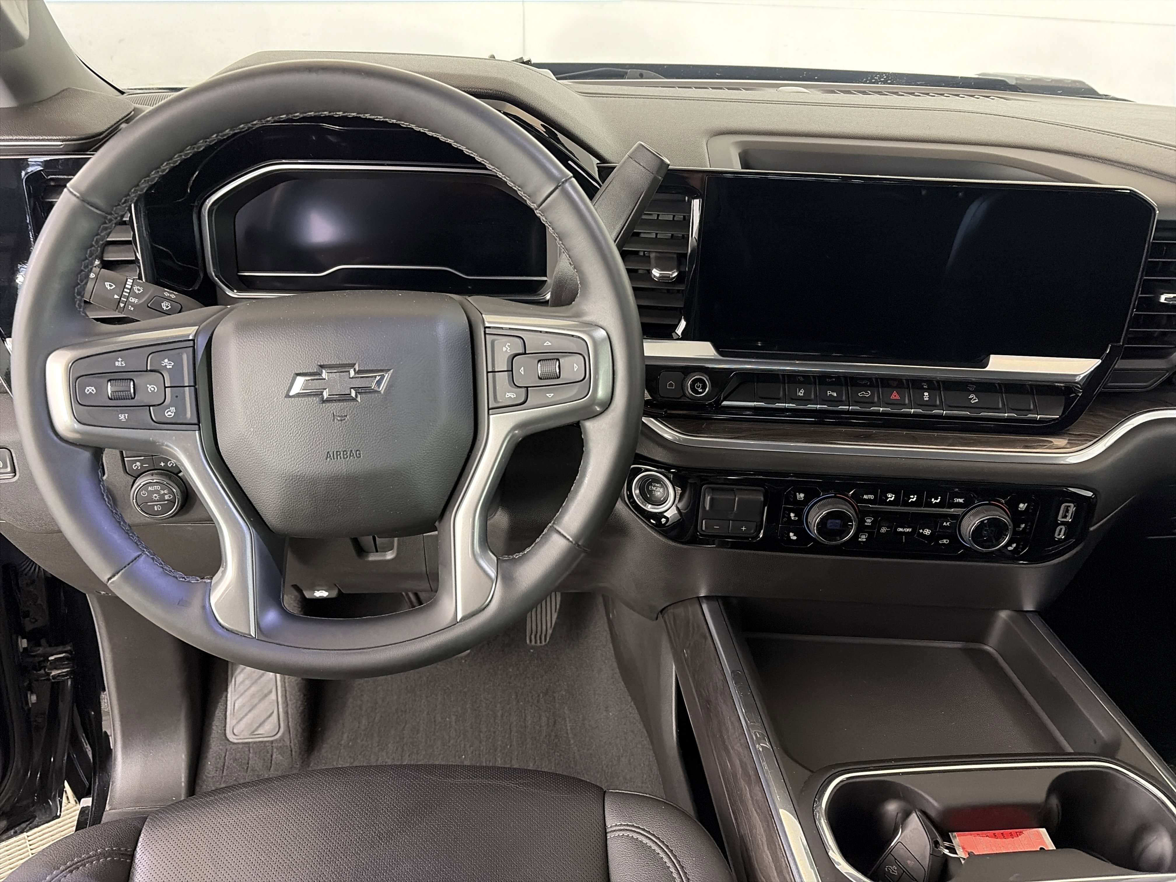 Certified 2024 Chevrolet Silverado 2500 LTZ w/ LTZ Plus Package image 3