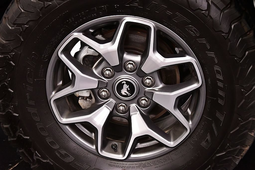 Used 2025 Ford Bronco Badlands AWD/4WD image 10