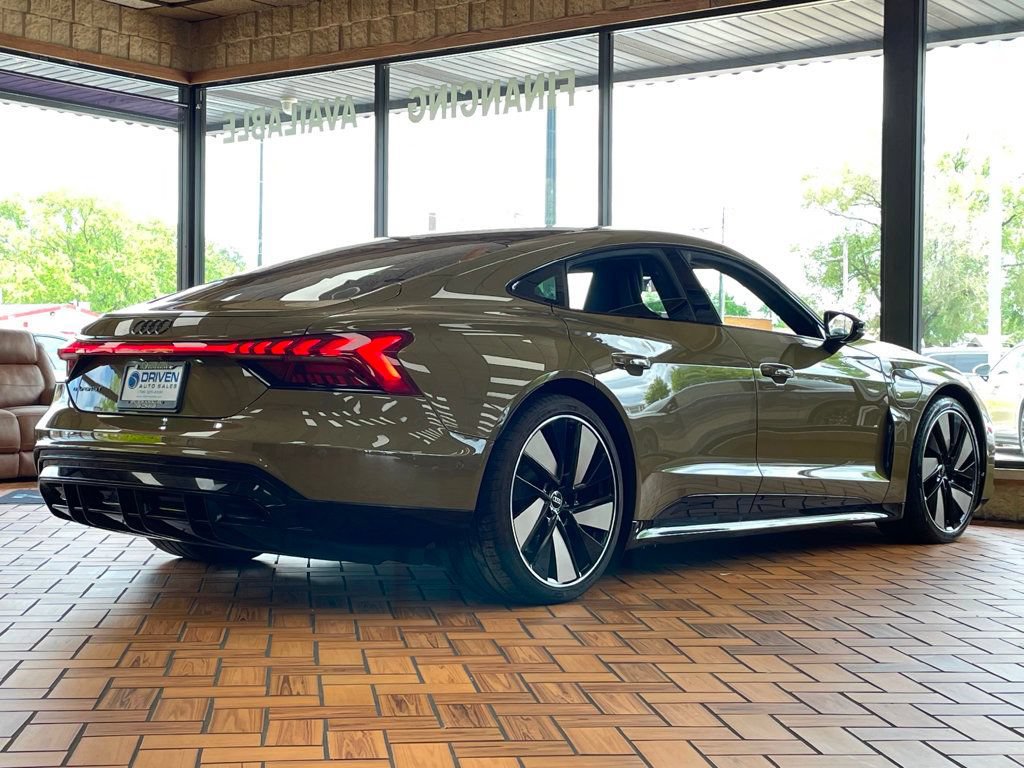 Used 2024 Audi e-tron GT Prestige w/ Prestige Package AWD/4WD image 10