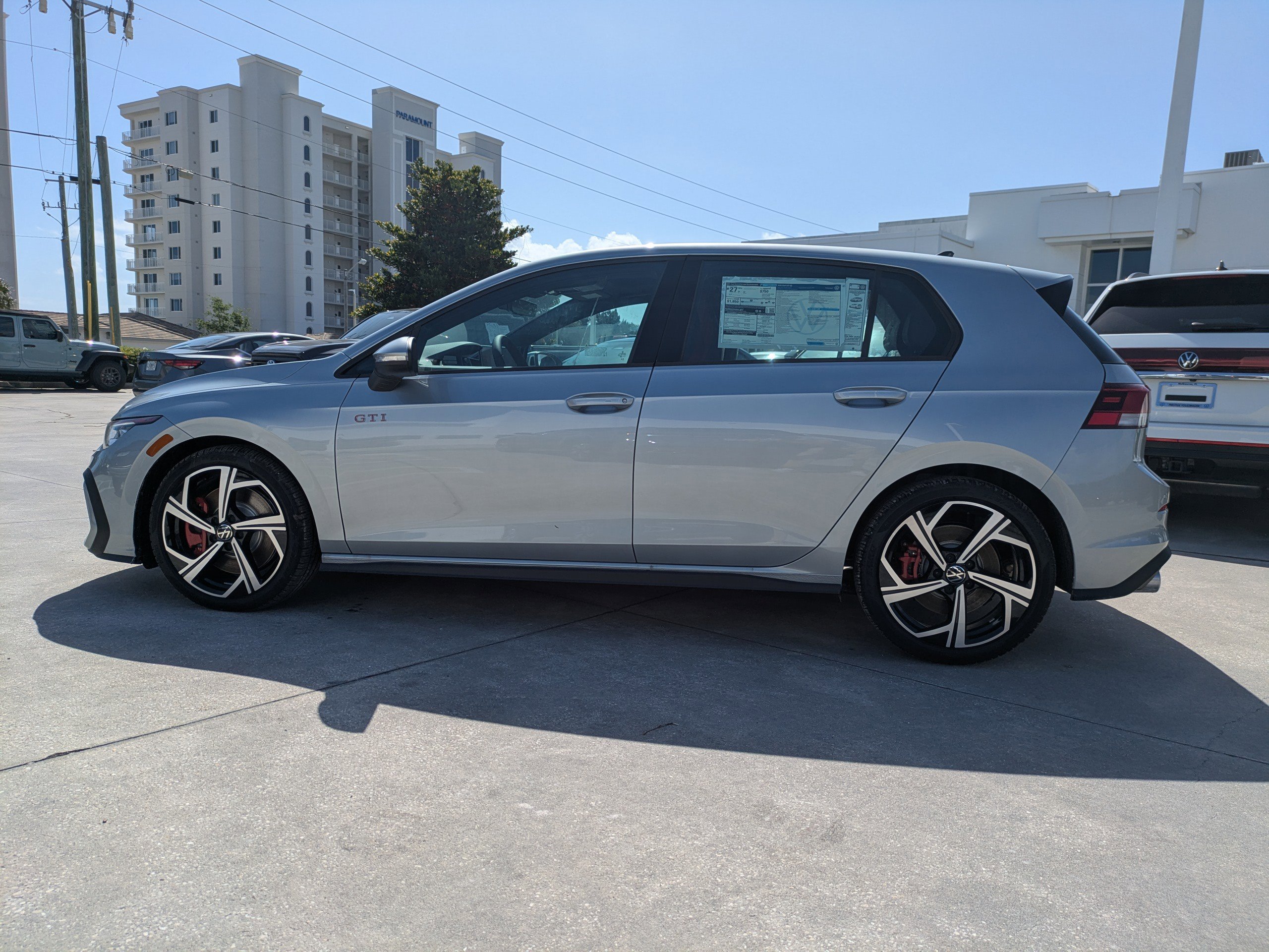 New 2026 Volkswagen GTI SE FWD image 7