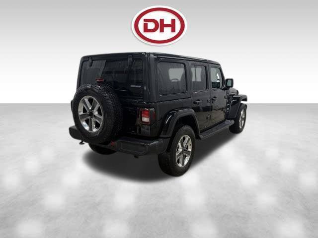 Used 2019 Jeep Wrangler Unlimited Sahara AWD/4WD image 12