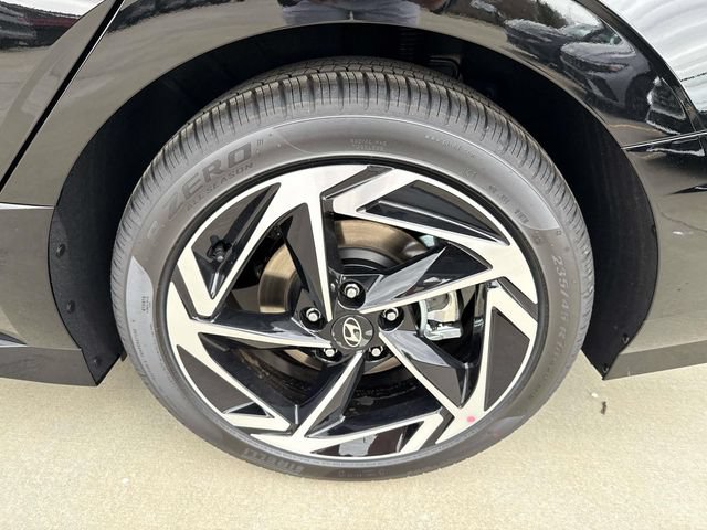 New 2026 Hyundai Sonata SEL FWD image 6