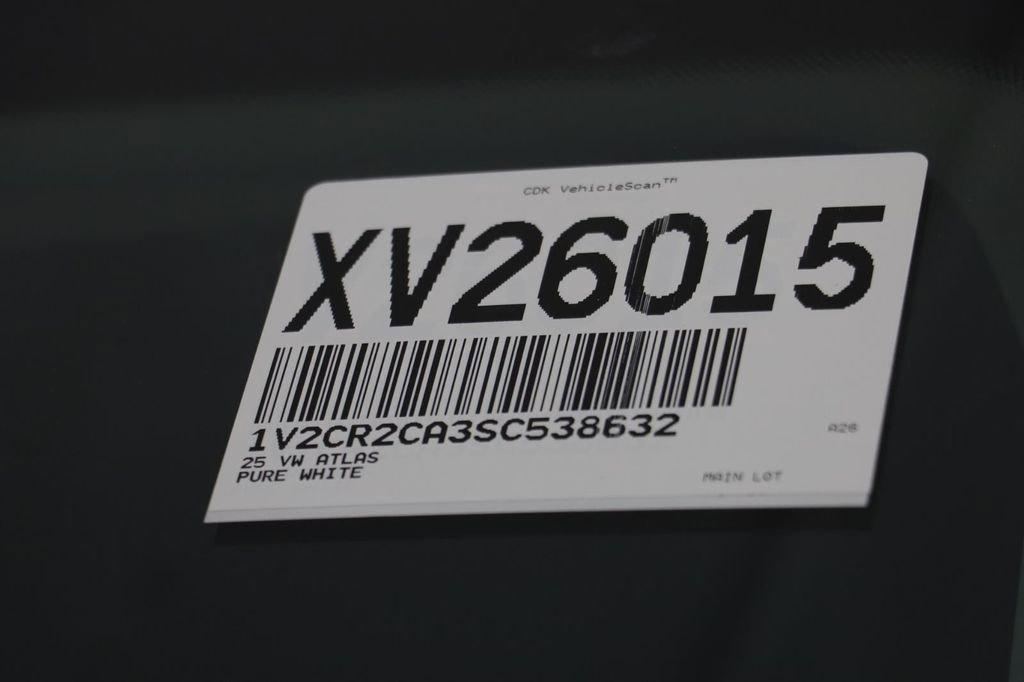 Used 2025 Volkswagen Atlas Peak Edition SE AWD/4WD image 23